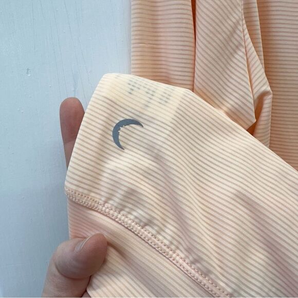 NWOT Zyia Active peach mesh back long sleeve tee activewear top women's small - Picture 3 of 4